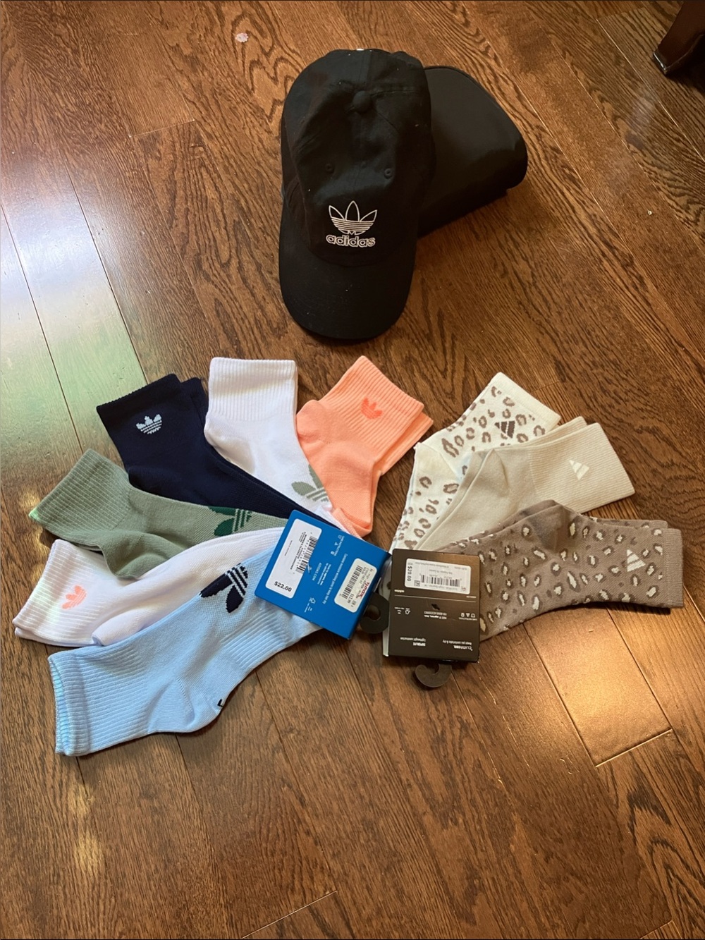 ADIDAS - β Classic Socks β Multi-Color 6 Pack & βHigh Quarterβ Leopard 3 Pack:)